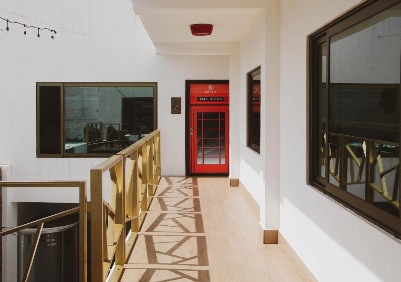 Remfort Hotel Санта Ана Екстериор снимка