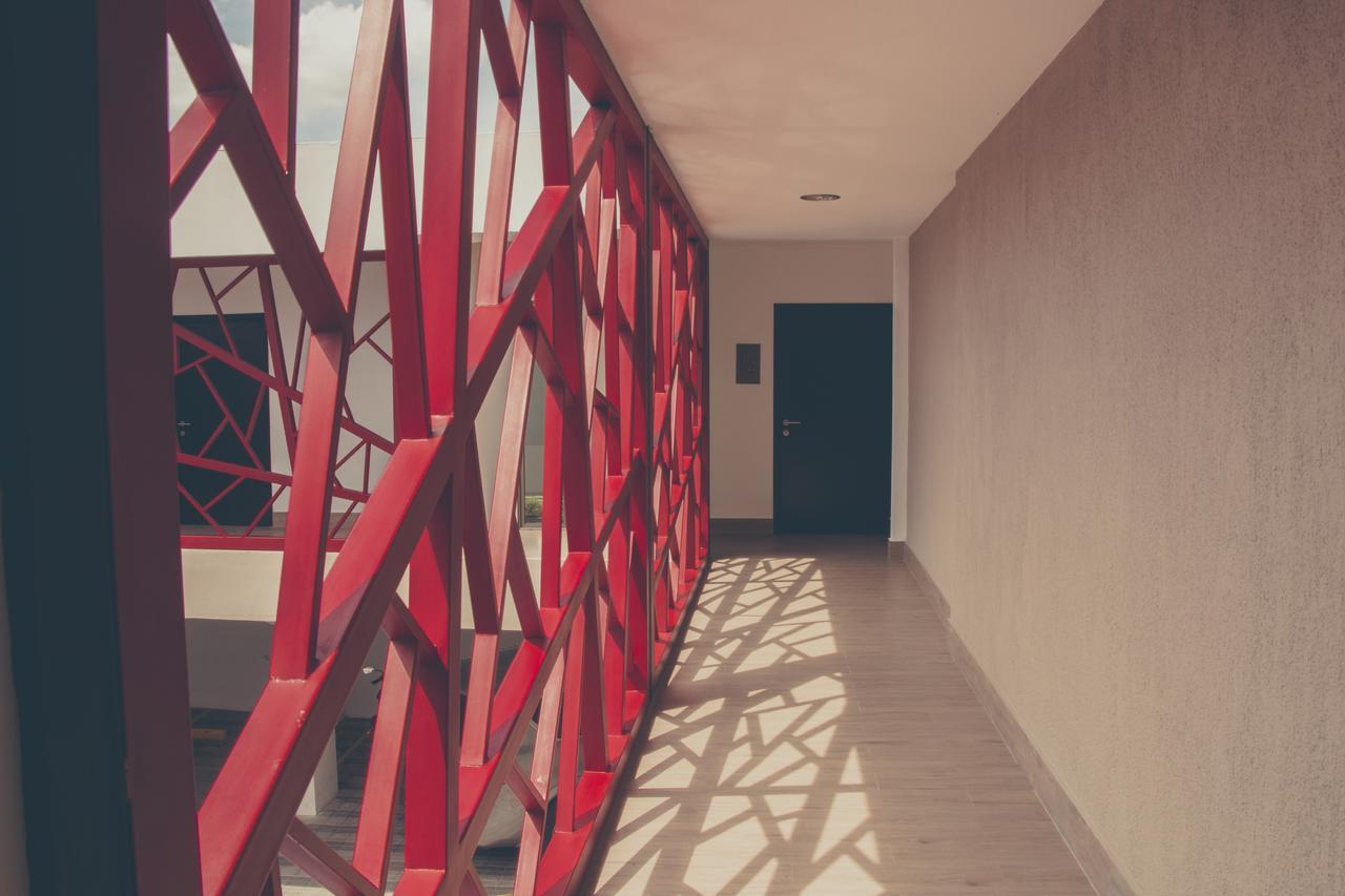 Remfort Hotel Санта Ана Екстериор снимка
