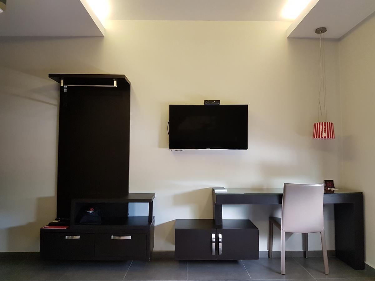 Remfort Hotel Санта Ана Екстериор снимка